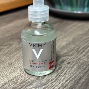 Vichy Liftactiv Supreme H.A. Serum